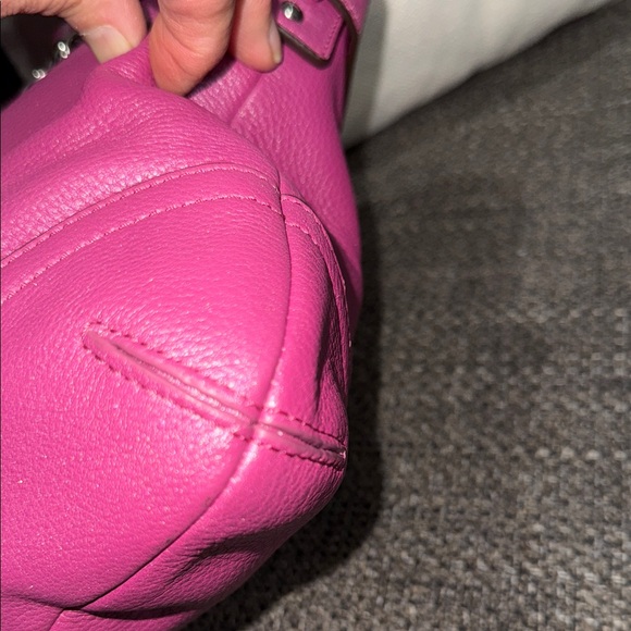 🚨NWOT Coach Abby Mini Hobo Pebbled Leather Crossbody - Blossom Pink F1972- COA - Picture 8 of 16